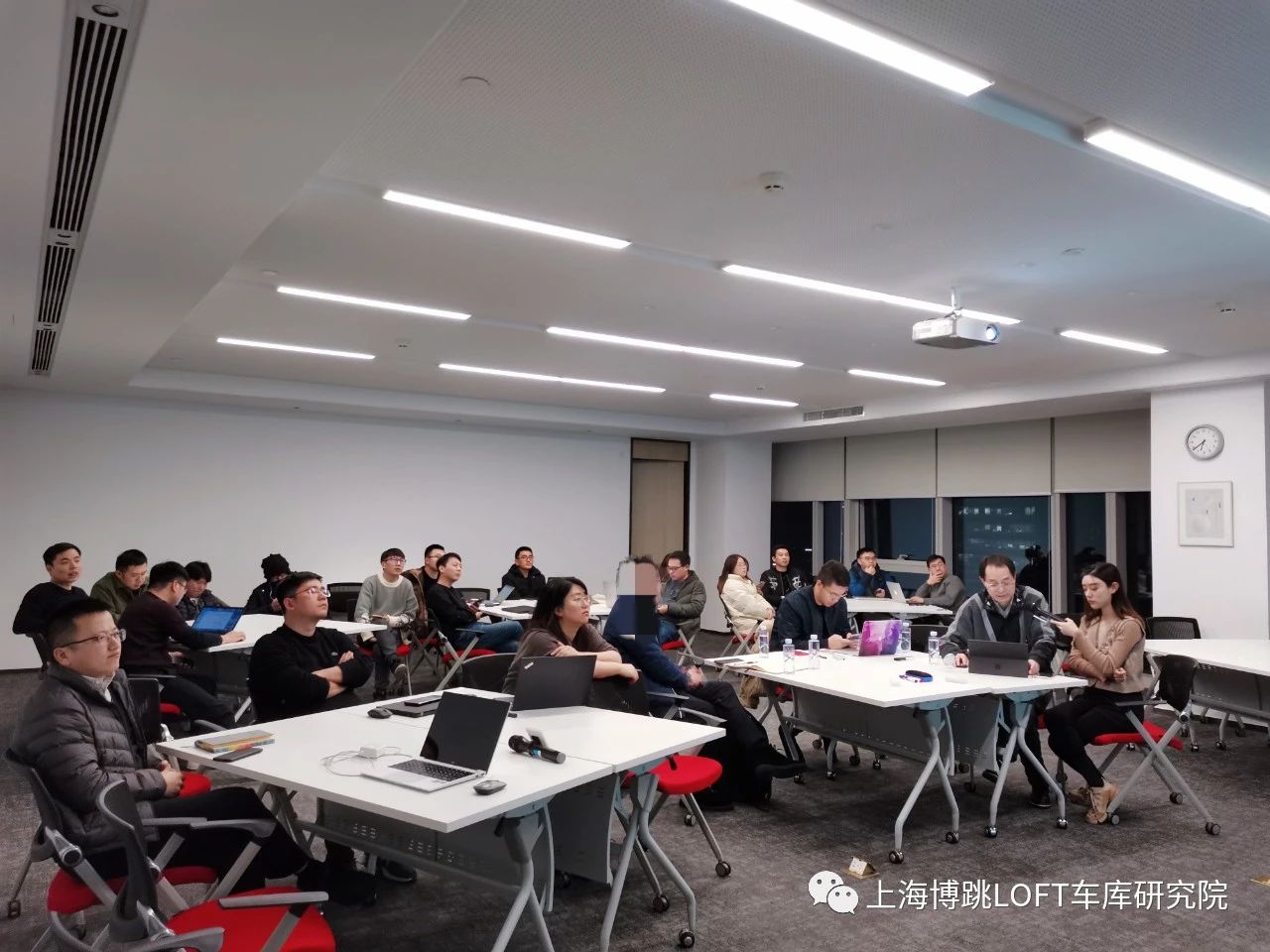 德州杭州LOFT车库专题会